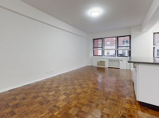 20 Beekman Pl APT 1E, New York, NY 10022