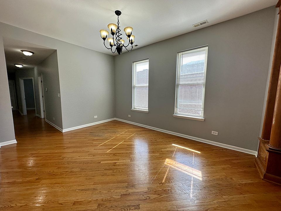 1st image of 1923 S Sawyer Ave #2