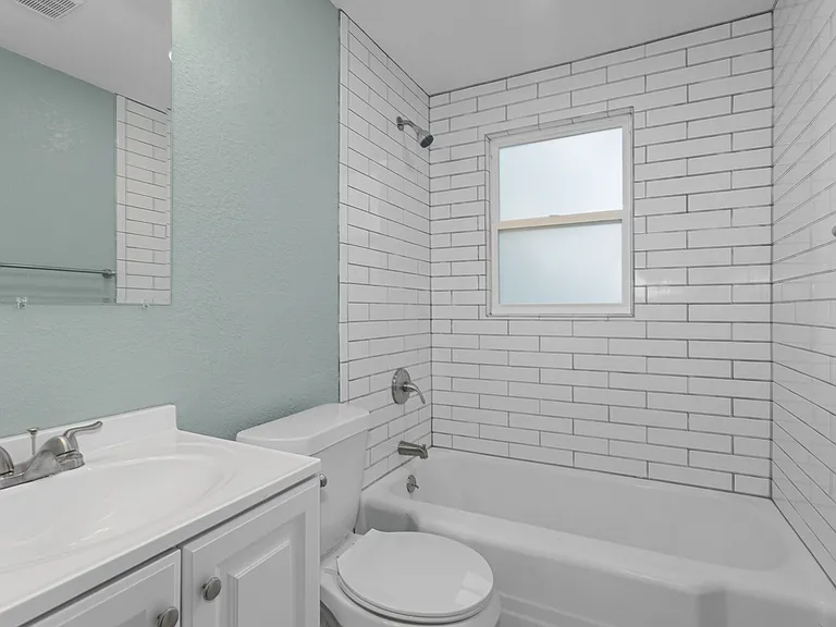 9008 E Gregory Blvd — Photo 6
