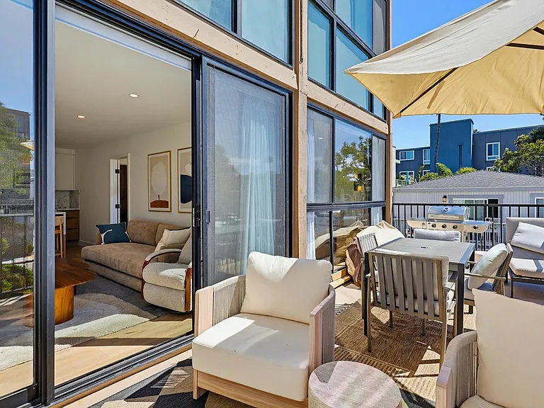 2999 Mission Blvd #201 — Photo 37