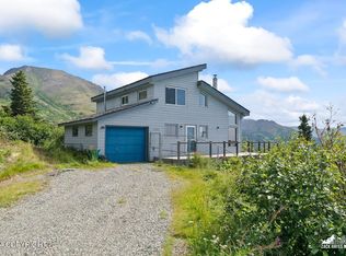 13520 Sunshine Loop, Anchorage, AK 99516