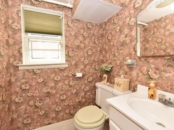 85-19 212th Street image 21 of 27