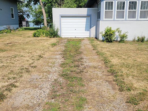 3rd image of 309 Vance Ave S