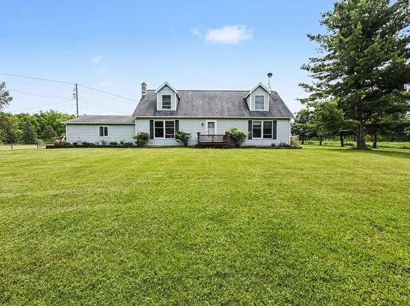 10955 Sooten Rd, Manchester, MI 48158