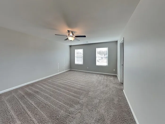 708 Andrews St NW — Photo 9