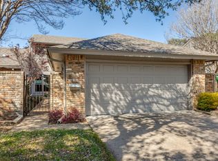 9537 Highland View Dr, Dallas, TX 75238