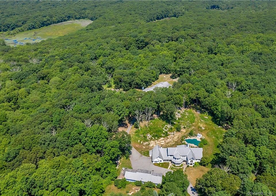 137 Roxbury Rd, Niantic, CT 06357 Zillow