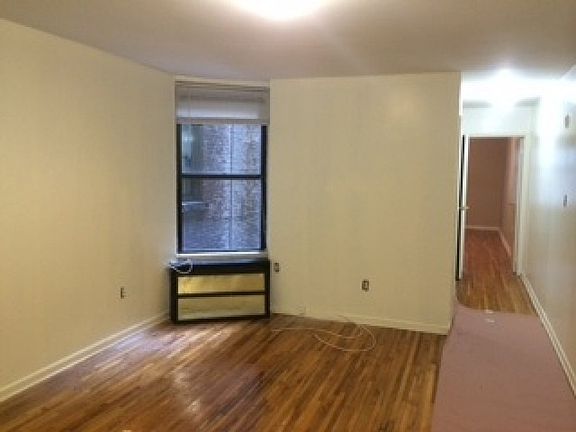 3rd image of 1833 7th Ave APT 2B