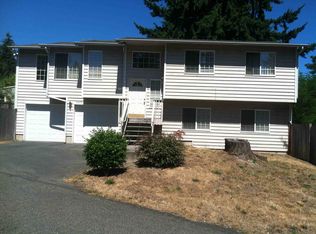 2620 NE 136th St, Seattle, WA 98125