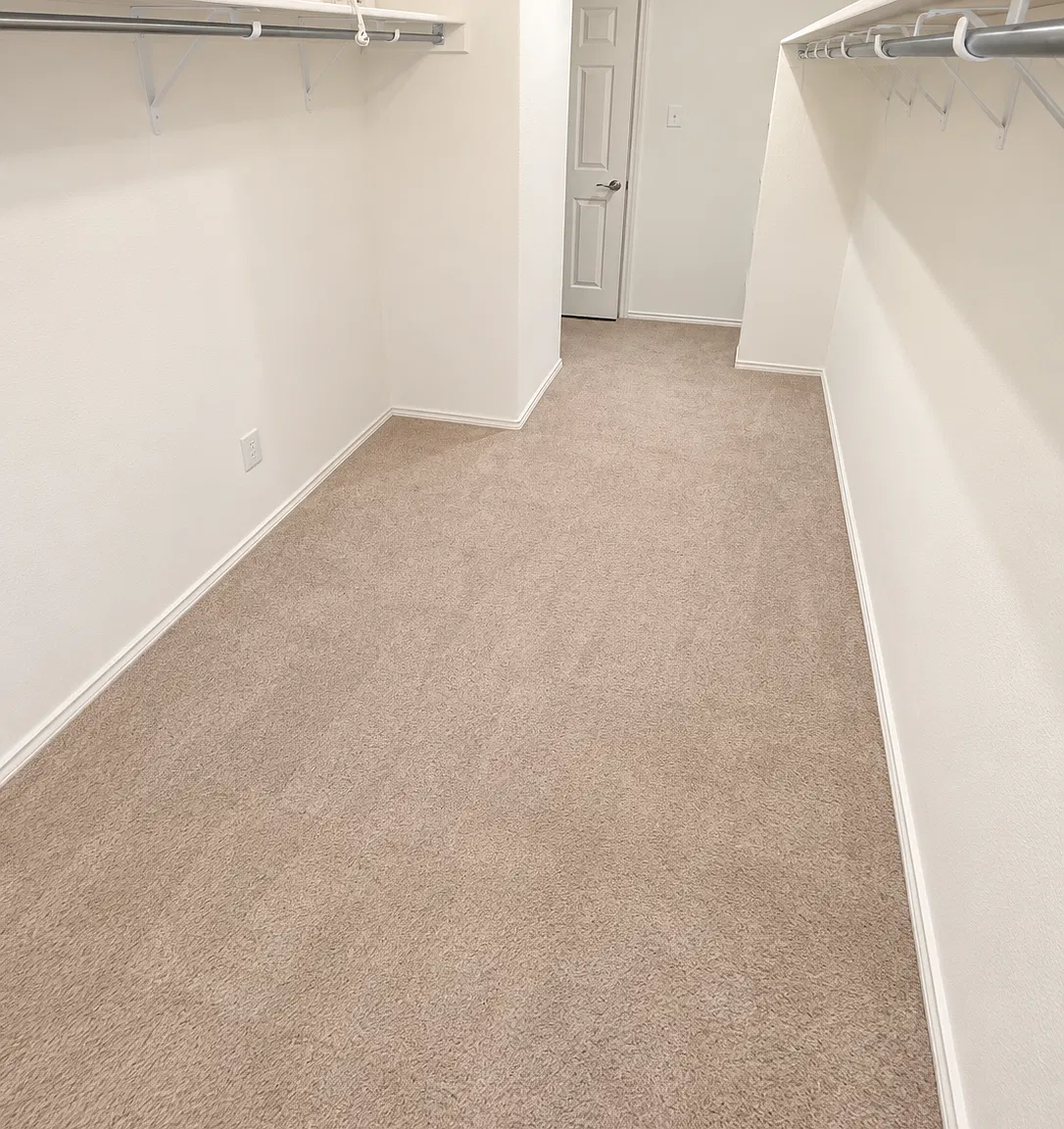 1 bed, 2621 sqft, $400 — Photo 3
