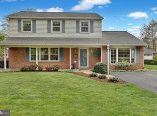 4 Upland Rd, Reading, PA 19609