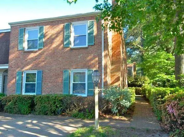 1829 Carlton W, Virginia Beach, VA 23454