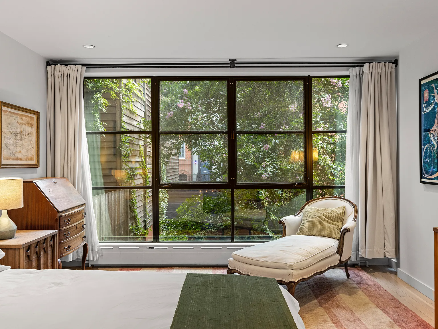 67 Dean Street — Photo 4