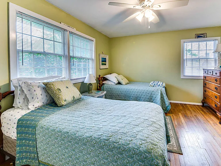 47 Cliff Dr — Photo 16
