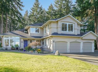 1571 Arbutus Dr, Nanaimo, BC V9P 9C8