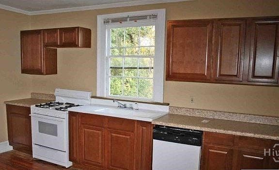 5th image of 1085 Macon Hwy Unit B