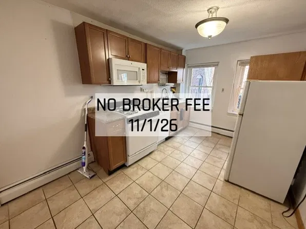 75 N Margin St APT 3, Boston, MA 02113
