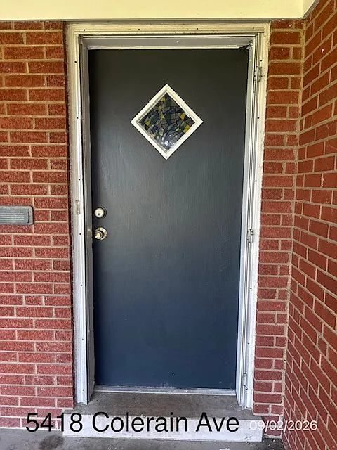 4 bed, 3.5 bath, 1402 sqft, $2,300 — Photo 3