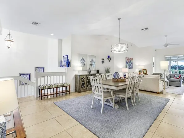 550 Laguna Royale BLVD #504, NAPLES, FL 34119