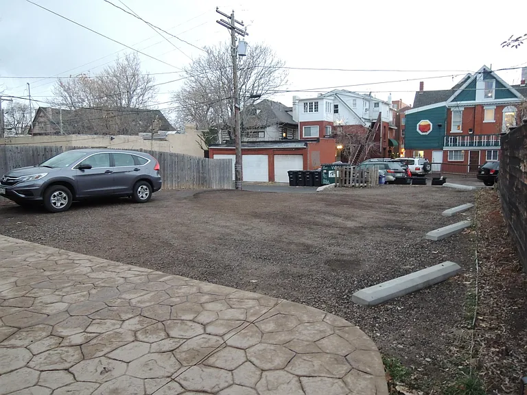 1639 N Ogden St #4 — Photo 10