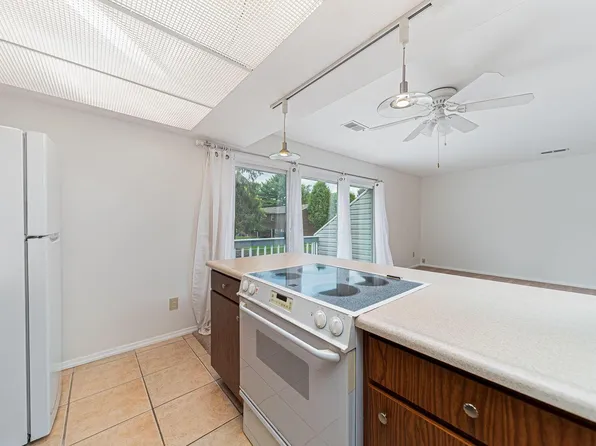 101 Ticonderoca Dr W #B, Westerville, OH 43081