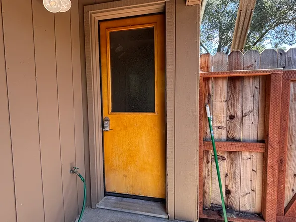 5370 Barrenda Ave #2, Atascadero, CA 93422