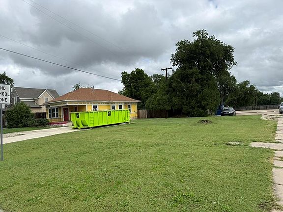 4th image of 1413 NW 32nd St Lot 5