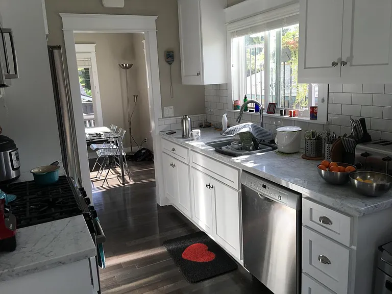 1642 N Adamson St — Photo 6