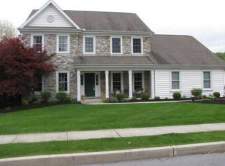 825 Olde Trail Rd, Hummelstown, PA 17036