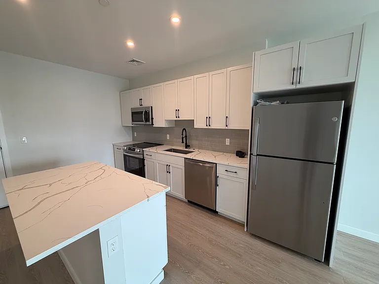 6B Rantoul St #410 — Photo 1