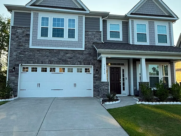 17819 Summers Walk Blvd — Photo 2
