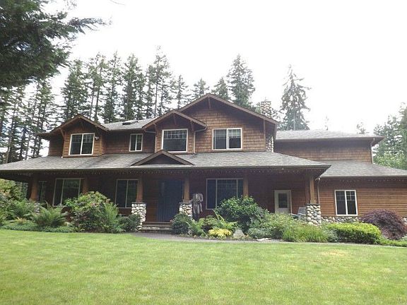 Front view of classic Craftsman 2 story home. With well designed spaces for good flow for a casual l