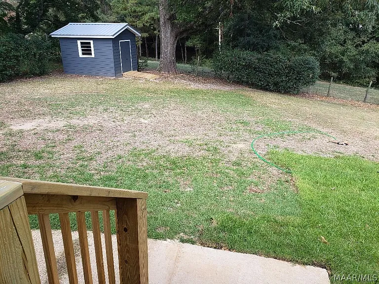 1203 Oates Rd — Photo 28