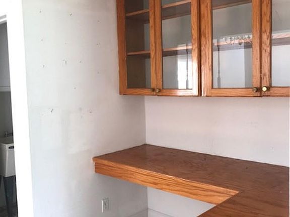 4th image of 413 Jacquiline Dr