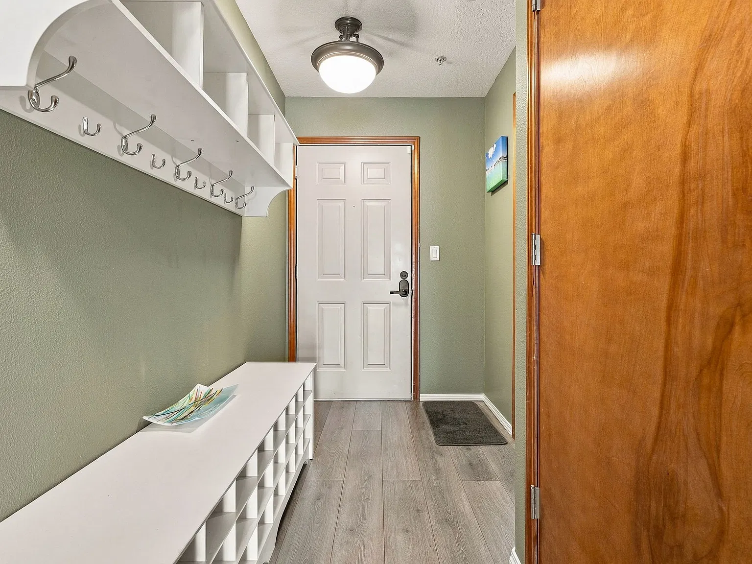 2 bed, 1205 sqft, $3,200 — Photo 3