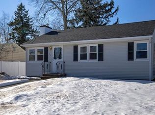 64 Wayne St, Edison, NJ 08817