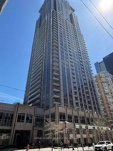 761 Bay St #708 Photo 1