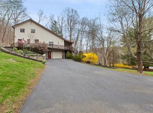12 Muradon Rd, Mahopac, NY 10541