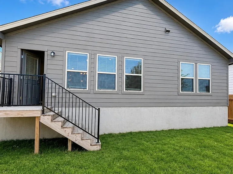 117 Woods Edge Ln — Photo 15