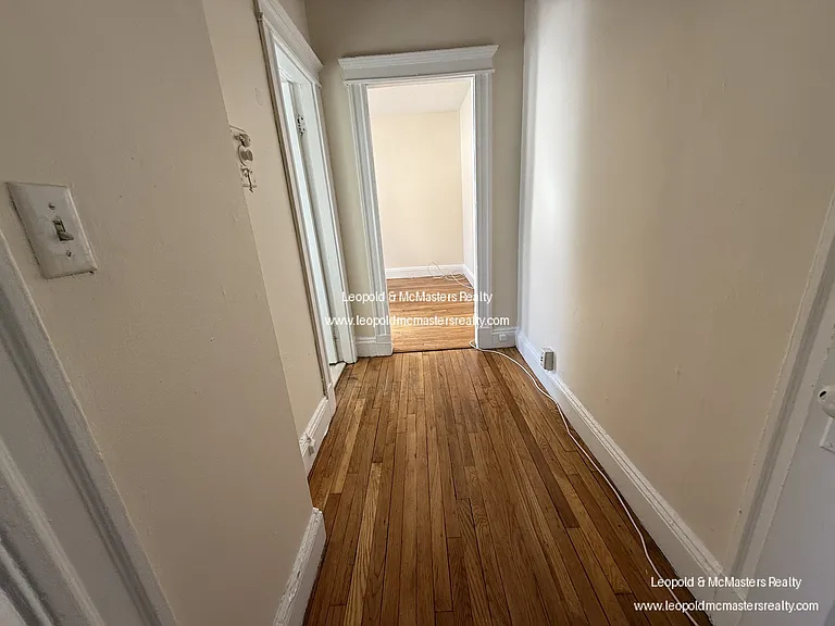 1124 Commonwealth Ave — Photo 52