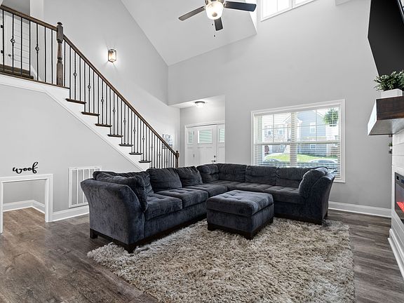 5th image of 1087 Harrison Way