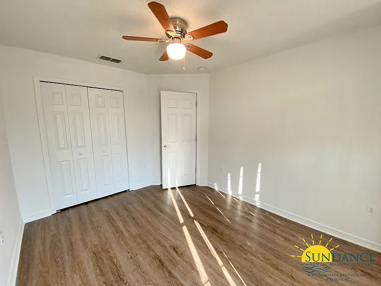 217 Limestone Cir — Photo 8