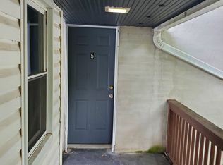 13703 Main St APT 5, Fort Loudon, PA 17224