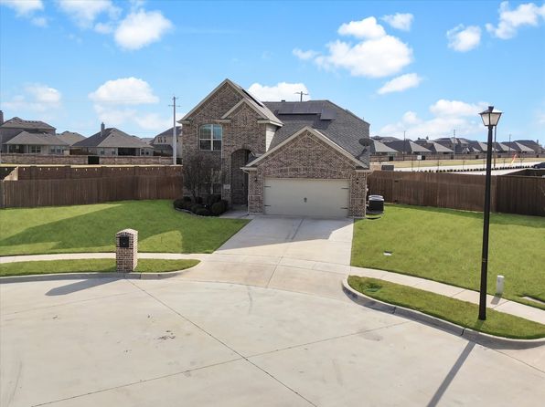 113 Live Oak Dr, Crowley, TX 76036