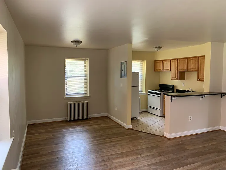 Arundel Park Apartments, LLC — Photo 6