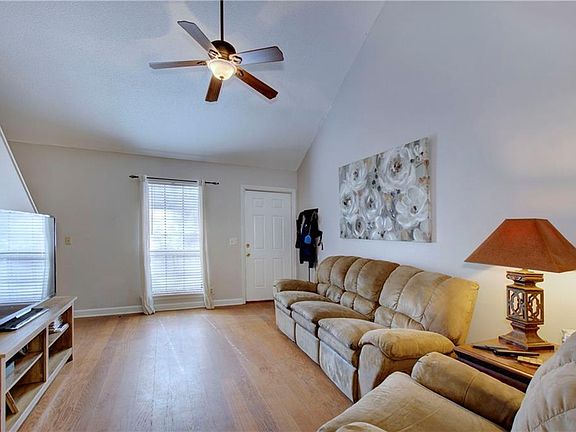 4th image of 539 Brockinton S