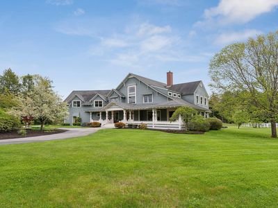 8 Farms Edge Way, Cumberland, ME, 04021