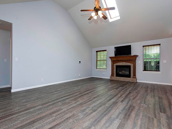 4th image of 1056 W Grayrock Drive