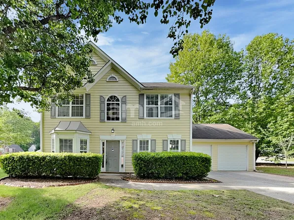 1728 Silverchase Dr SW, Marietta, GA 30008