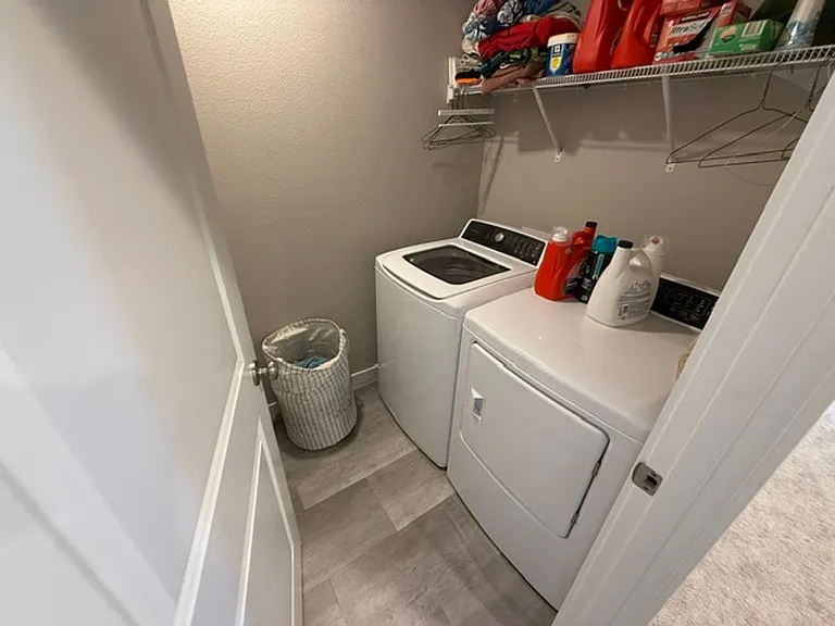 5745 NW Torchcrest Pl — Photo 8